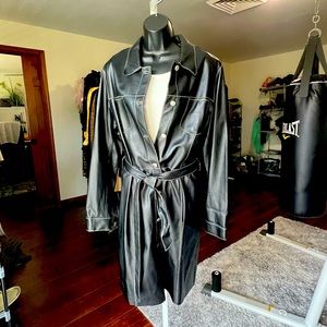 Italian Leather jacket with white stitching size 44 European